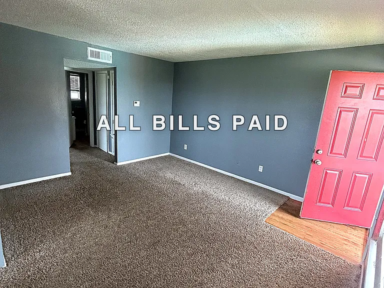 71st Street Apartment — Photo 9
