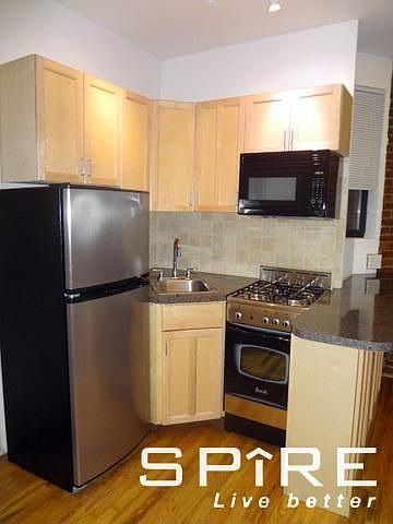 2nd image of 315 E 73rd St APT 2