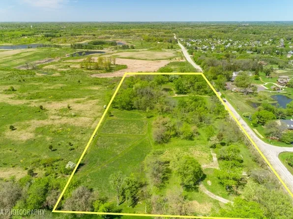 23625 W Cuba Rd, Deer Park, IL 60010