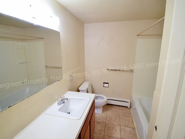 L-05 — Photo 7