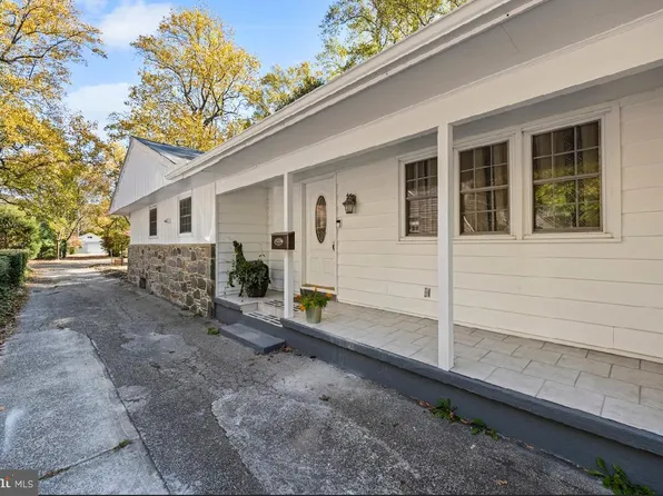 277 Park Ave, Hammonton, NJ 08037