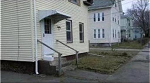 2nd image of 12 Emmet St