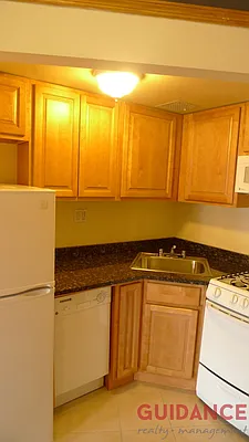 Rented by Guidance Realty Corp. | media 17