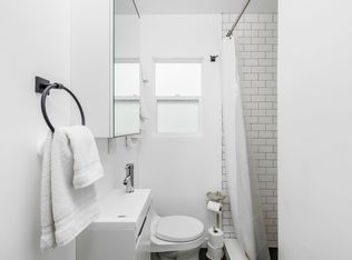 309 8th St UNIT B, Seal Beach, CA 90740