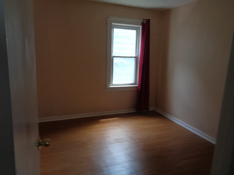 78 Lasalle Ave #1 — Photo 5