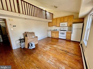 3694 Calumet St #3, Philadelphia, PA 19129