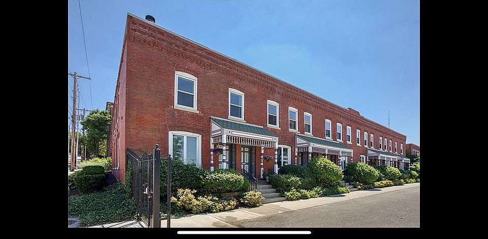1st image of 33 E 29th St #102