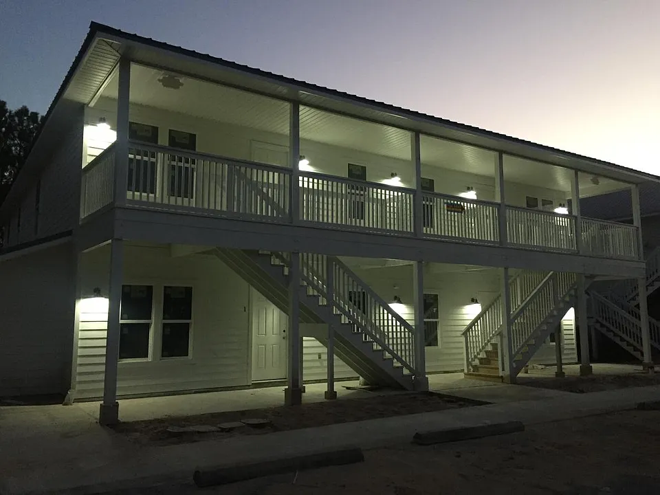 108 Don Bishop Rd #71
