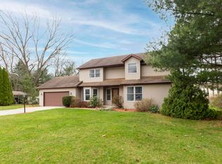 54496 Mystique Dr, Mishawaka, IN 46545