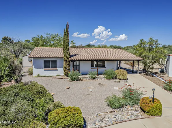 316 S Abrego Dr, Green Valley, AZ 85614