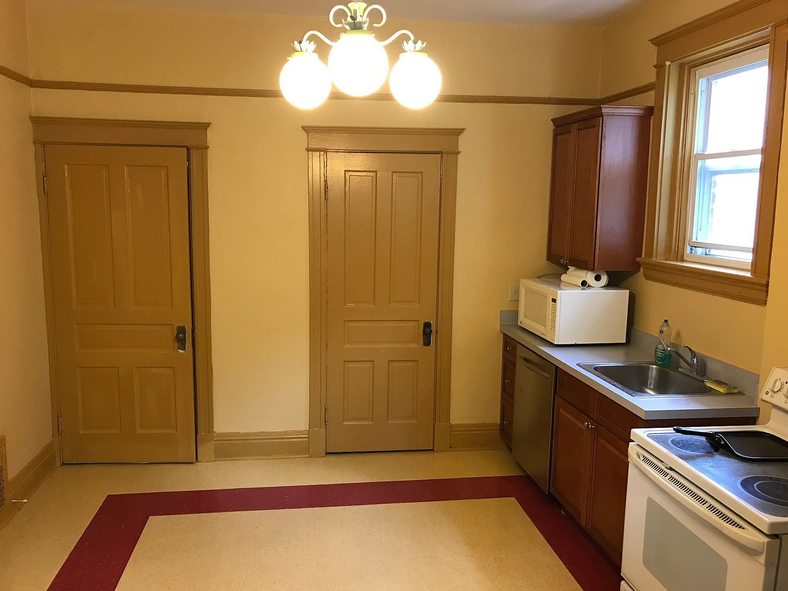 sss☆ 2364 Victor St, Cincinnati, OH 45219 | Zillow