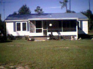 front w/screenporch