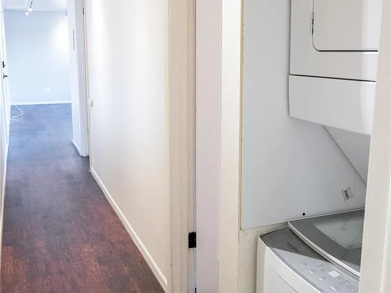 1245 Race St #307 — Photo 16