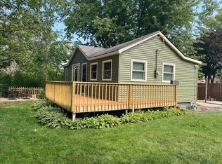 13 Johnson St, Dundee, IL 60118