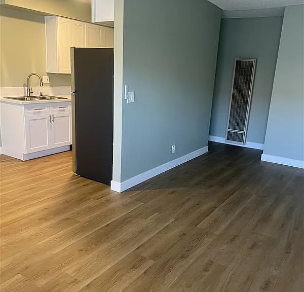 13640 Chadron Ave #22 — Photo 6