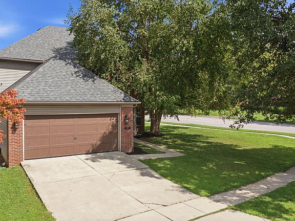 5th image of 804 Winding Oak Trl