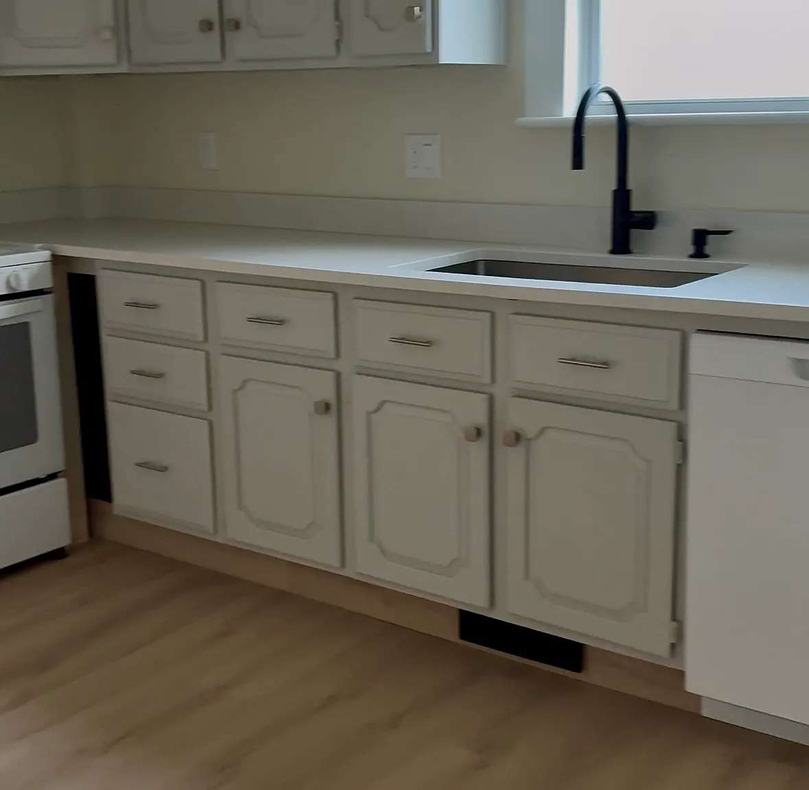 2 bed, 1000 sqft, $2,500 — Photo 1