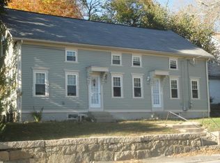 72 Main St, Hope, RI 02831