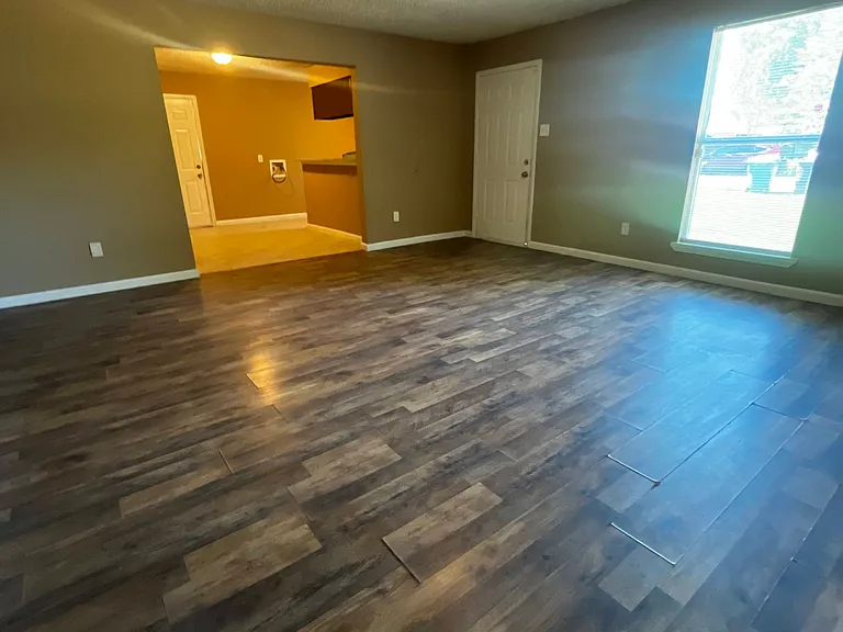 5514 Gatewood Ave — Photo 4