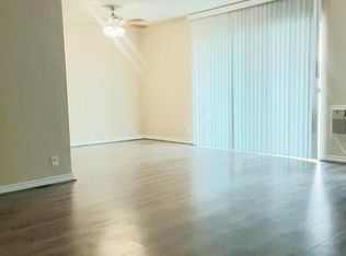 14332 Riverside Dr, Sherman Oaks, CA 91423