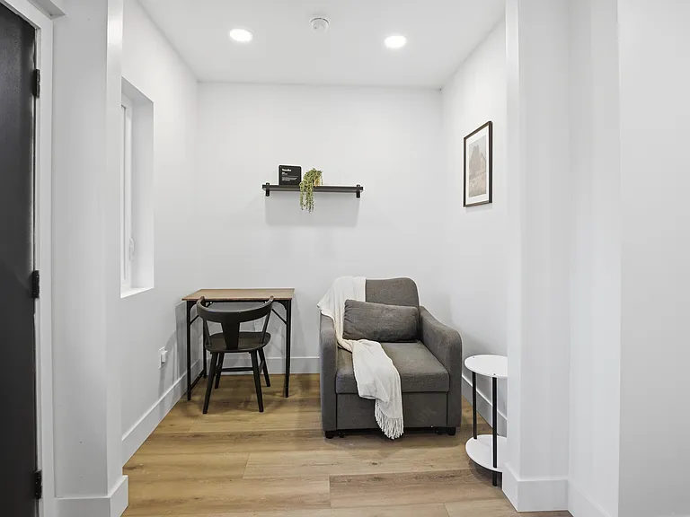 1564 Ocala Ave #2 — Photo 8