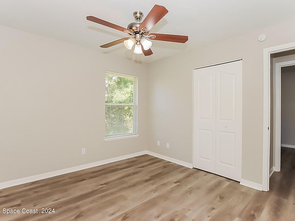 4th image of 3780 6th Ln #3780