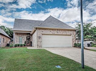 46 Charleston Cir, Brandon, MS 39047