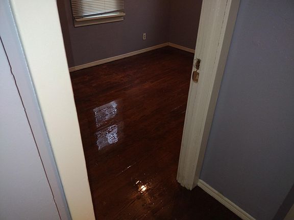 5th image of 150 W Etta Ave