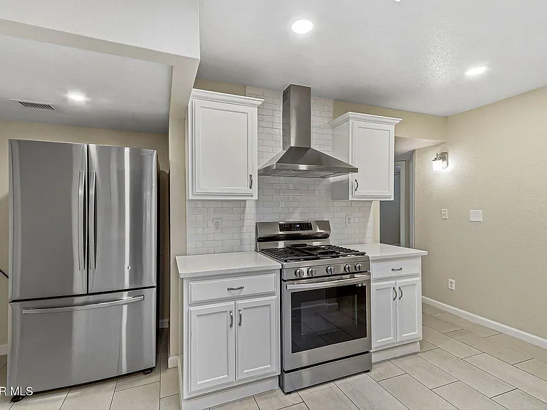 1308 Rose Bud Ln — Photo 10