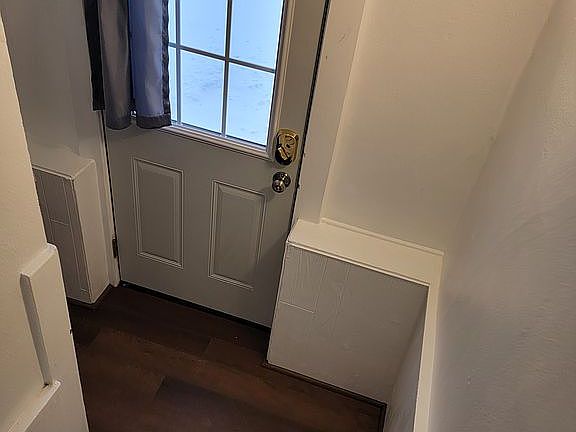 5th image of 451 33rd St NE