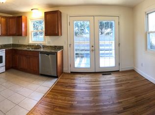 15 Crestwood Ln, Dennis Pt, MA 02639