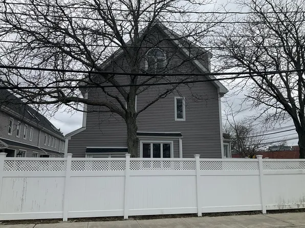 1 Raymond St #1E, Allston, MA 02134