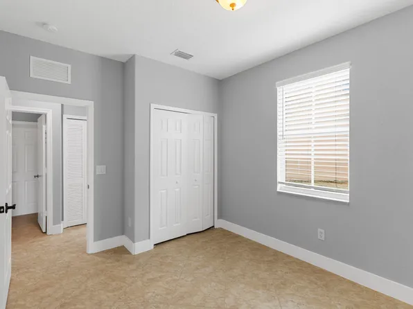 10584 Galleria Street, Wellington, FL 33414