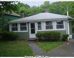 2nd image of 26 Hilton Ave