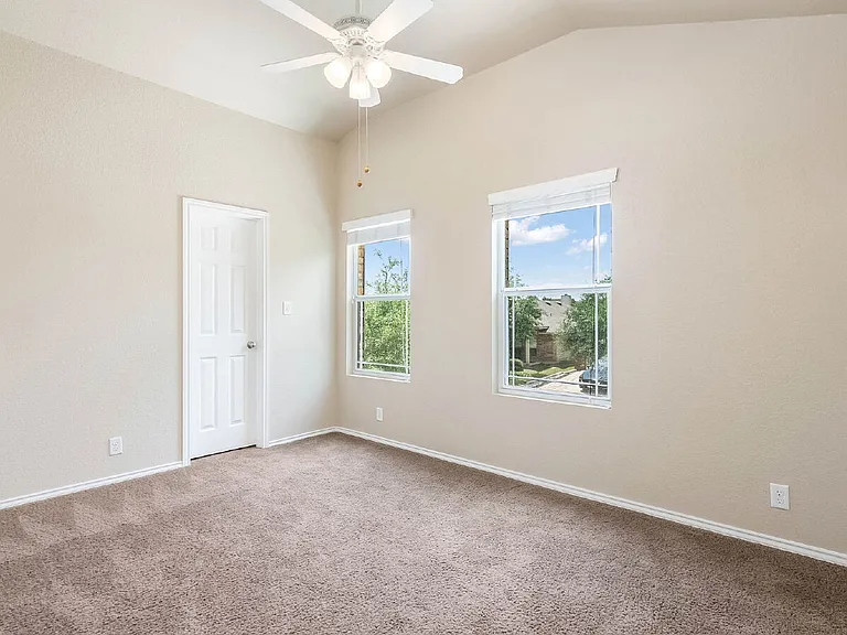 7538 Elegante Way — Photo 16