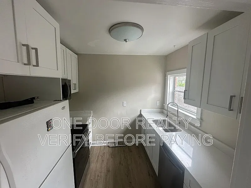 4 bed, 2.0 bath, 1680 sqft, $5,800 — Photo 4