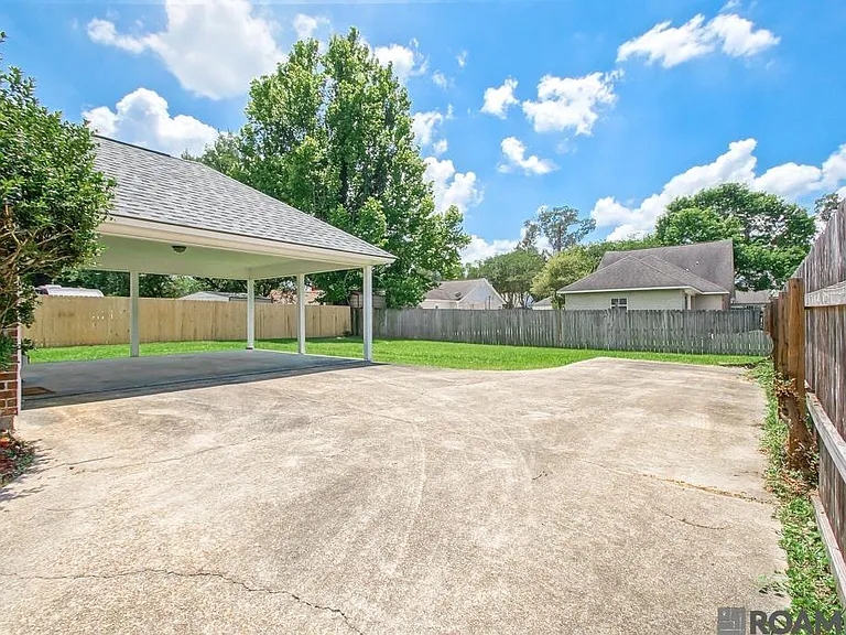 14211 Parkridge Dr — Photo 11