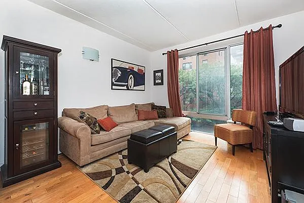 Sold by Ann Ferguson, LLC | media 1