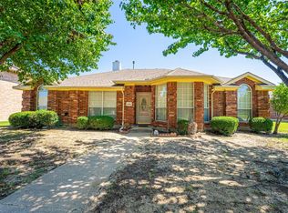 4820 Springtree Ln, Sachse, TX 75048
