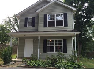 325 Ridge St, Candler, NC 28715