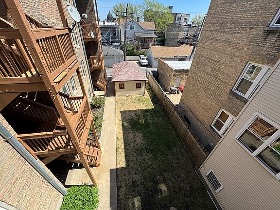 4th image of 2957 N Talman Ave APT 3B