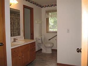 5th image of 6789 Leisure Creek Dr SE