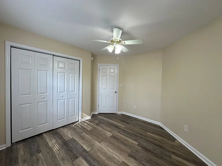 204 Grandford Pl — Photo 29