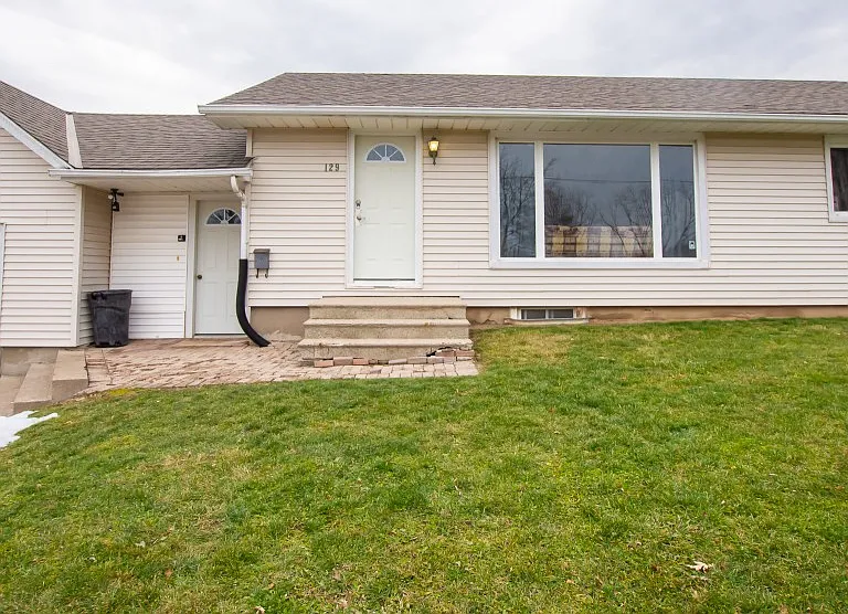 129 Jacobson Ave #1 — Photo 1