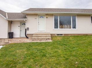 129 Jacobson Ave #1, Saint Catharines, ON