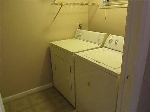 5th image of 10623 Royal Palm Blvd