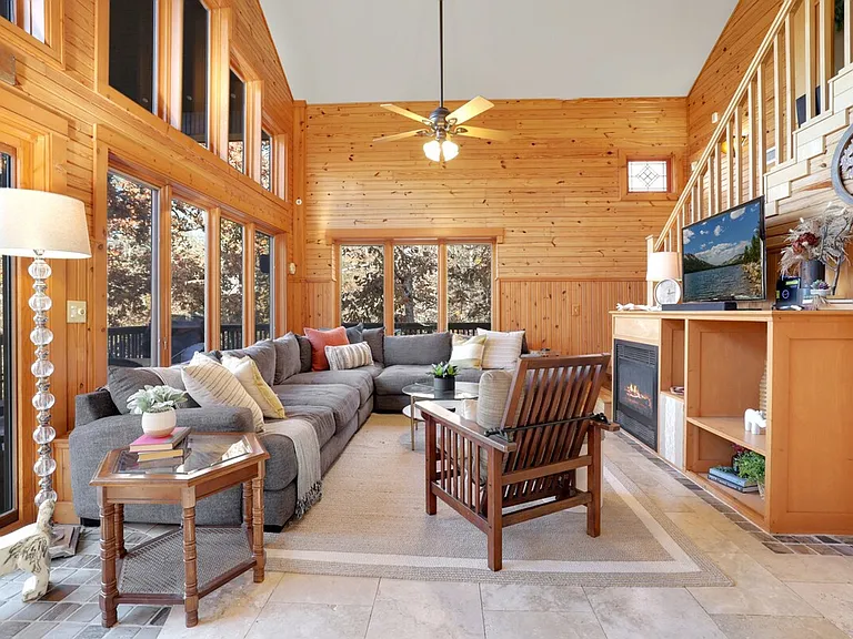 10019 Kindred Hollow Rd #ID1221865P — Photo 10