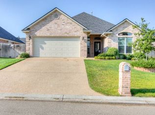 3912 Tournay Ln, College Station, TX 77845