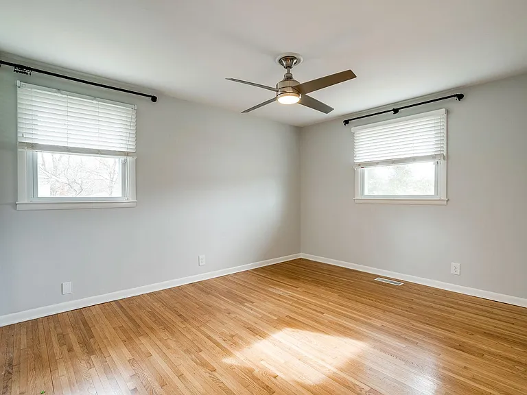 539 Northcrest Dr — Photo 20