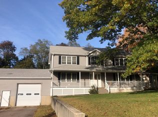 3 Howland Rd, Assonet, MA 02702